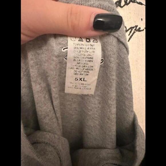 Disney Tigger Graphic Tee - Gray - Picture 3 of 3